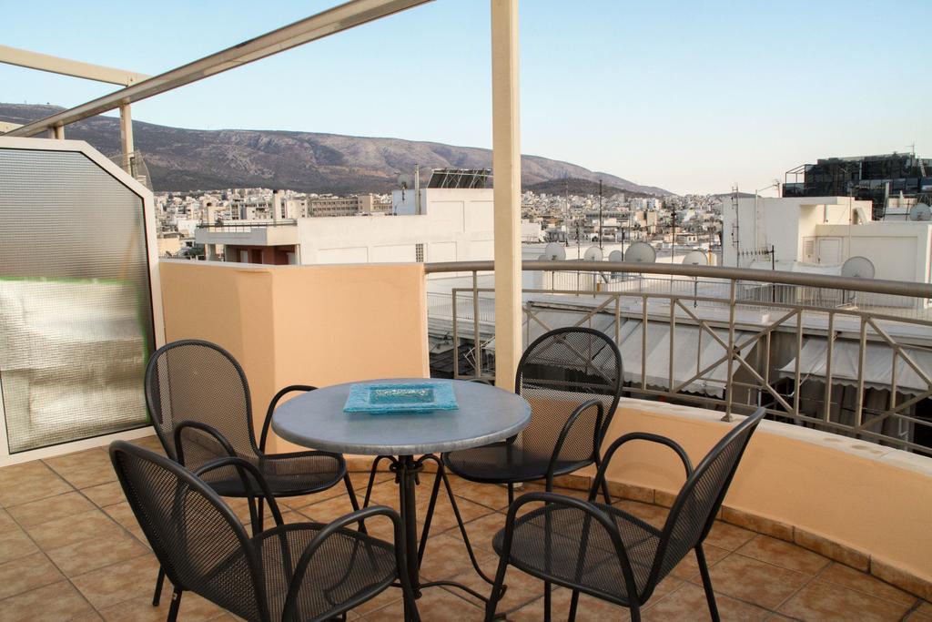 Ouranos Apartment Атина Екстериор снимка